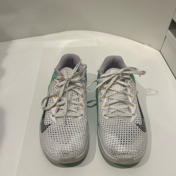 Nike Metcon 6 “White Infinite Lilac Green” - Picture 9 of 9